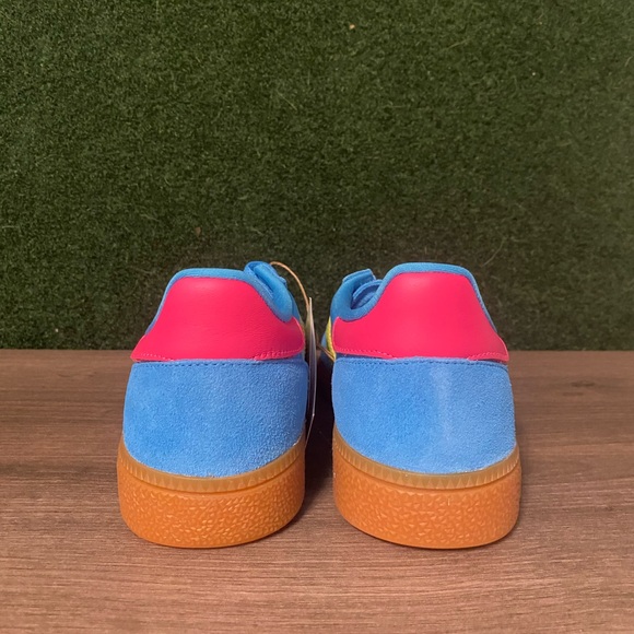 {JH5658} ADIDAS HANDBALL SPEZIAL ‘SKY RUSH’ Women’s
BRAND NEW - Picture 3 of 11